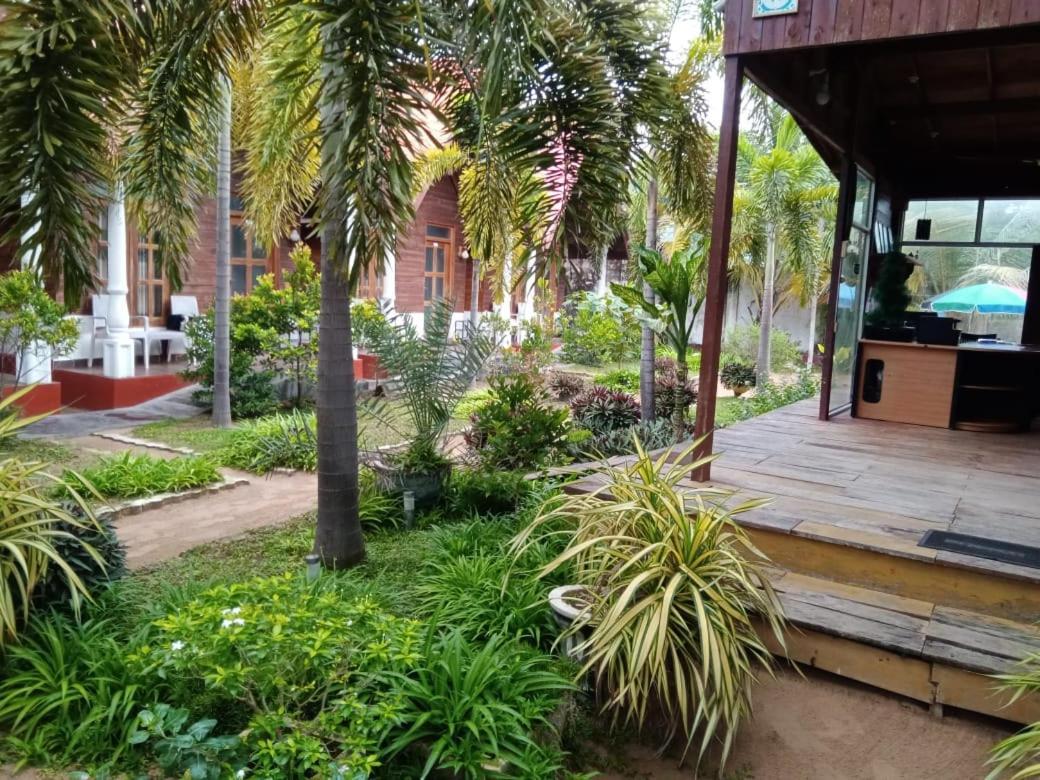 Elegant Green Beach Resort Trincomalee Ngoại thất bức ảnh