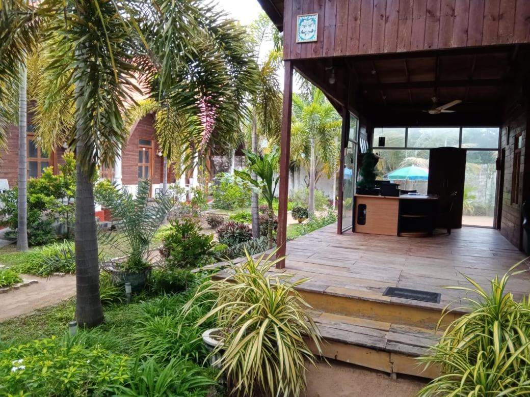 Elegant Green Beach Resort Trincomalee Ngoại thất bức ảnh
