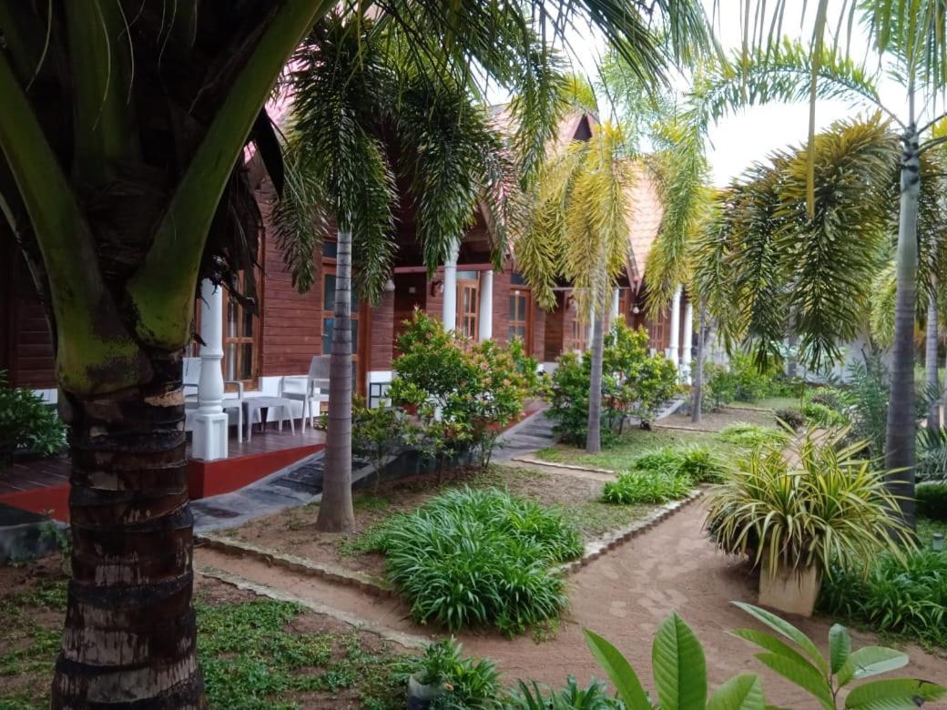 Elegant Green Beach Resort Trincomalee Ngoại thất bức ảnh