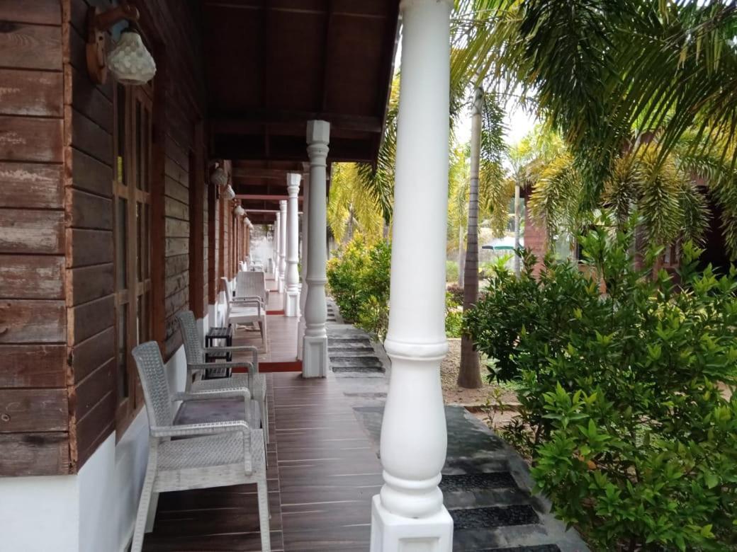 Elegant Green Beach Resort Trincomalee Ngoại thất bức ảnh