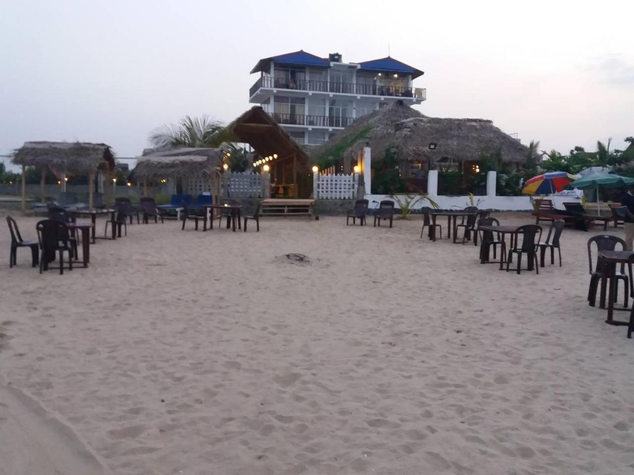 Elegant Green Beach Resort Trincomalee Ngoại thất bức ảnh